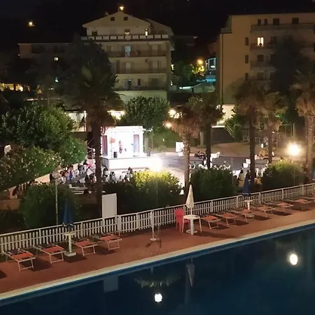 ホリデーパーク Villaggio Costa D'argento