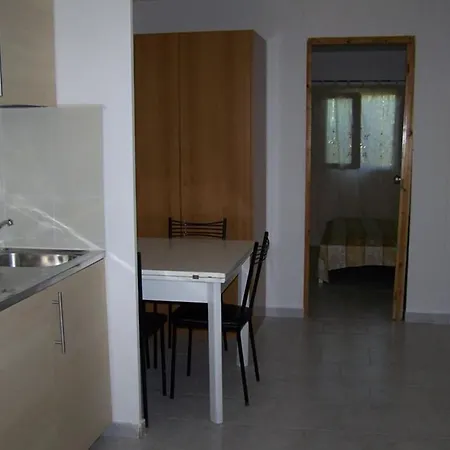 维拉吉奥哥斯达阿根酒店 3* 圣维托彻帝诺