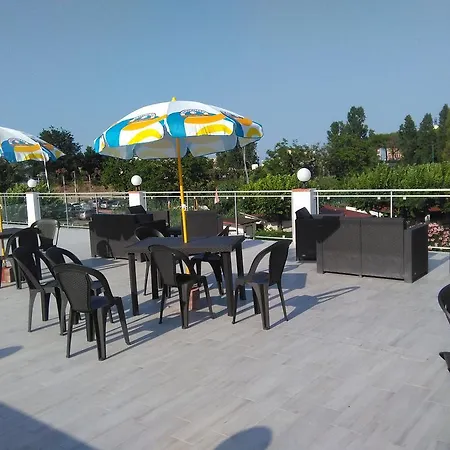 Villaggio Costa D'argento ホリデーパーク 3*